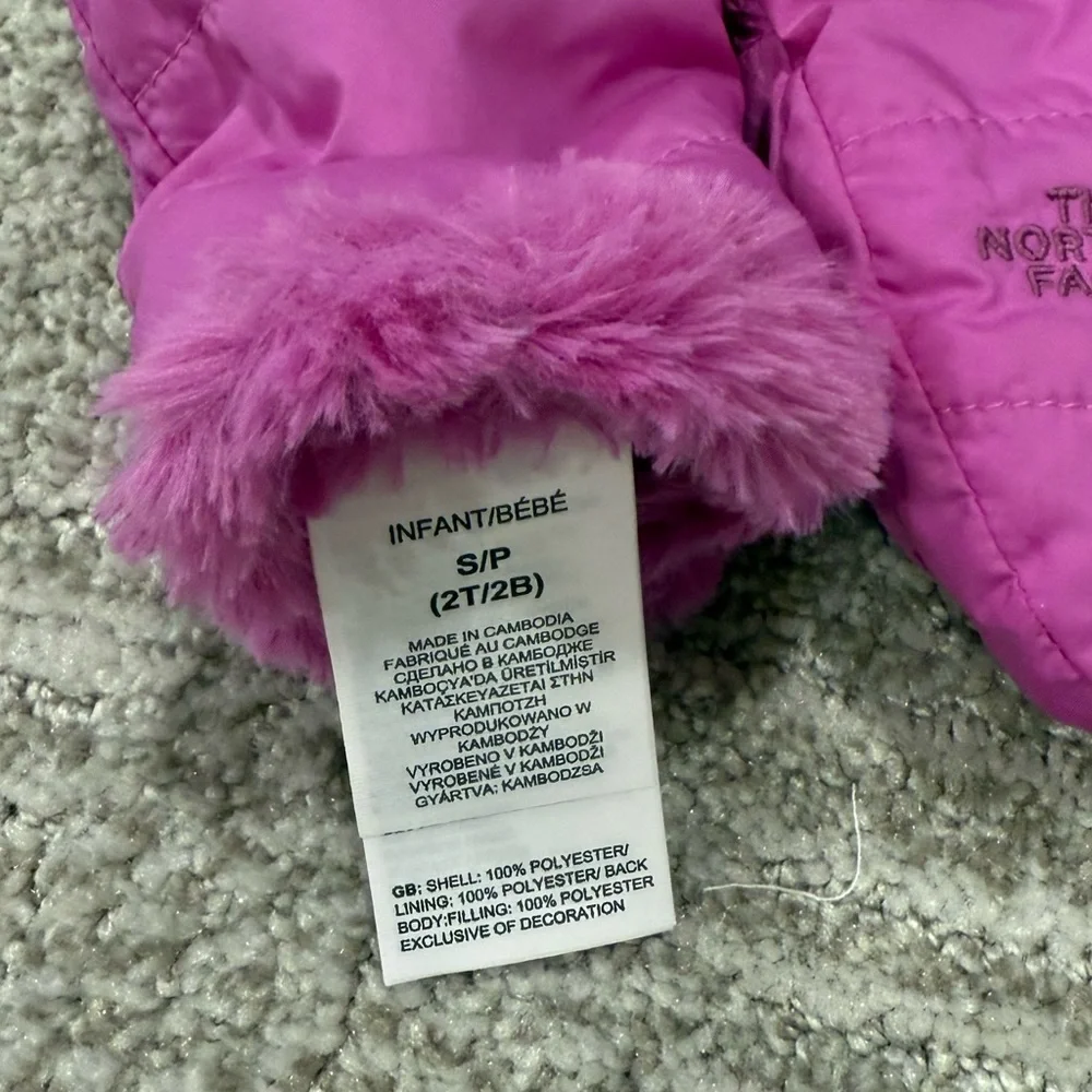 The North Face Kids' Fuchsia Mittens